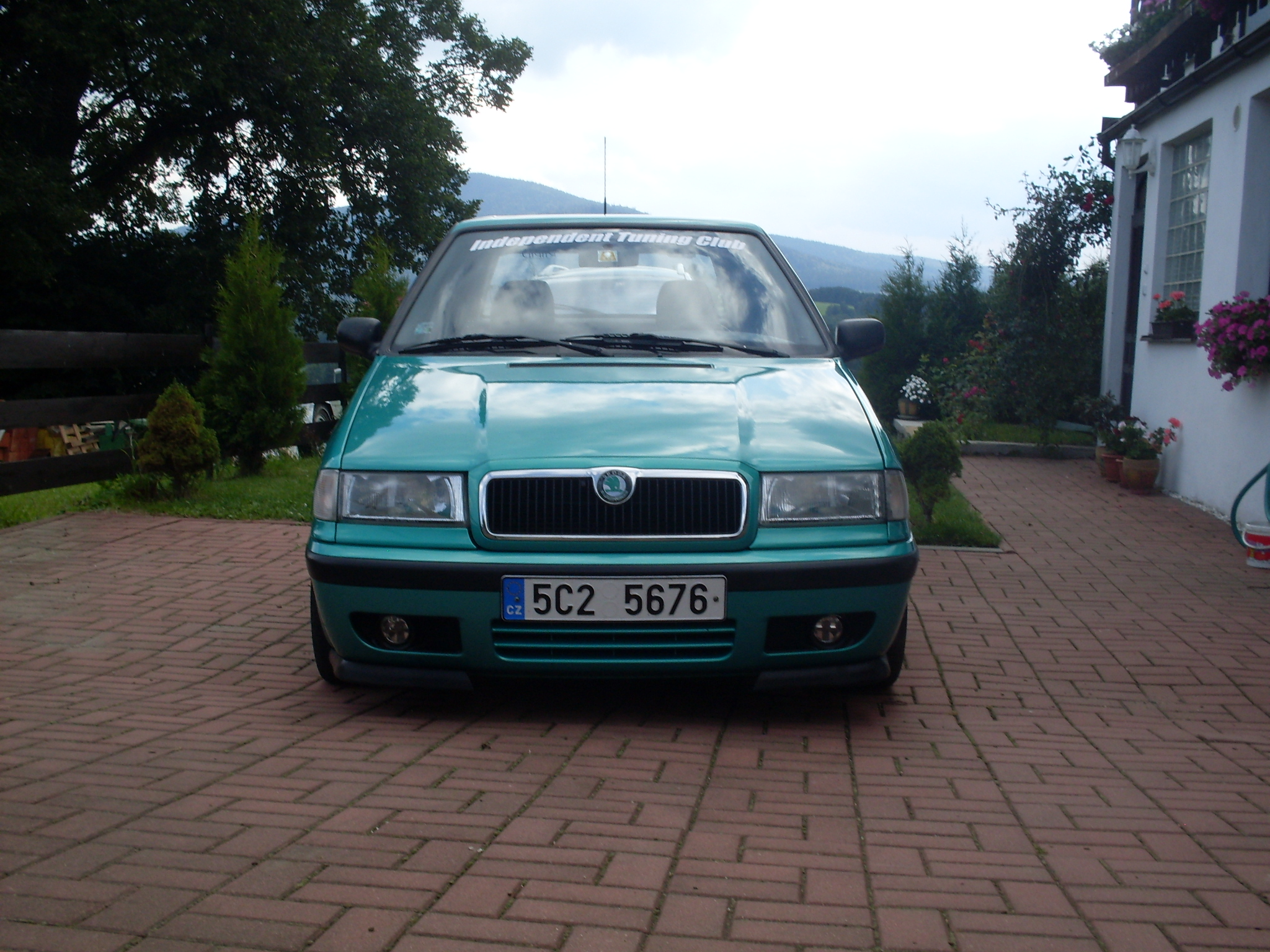 SDC19001